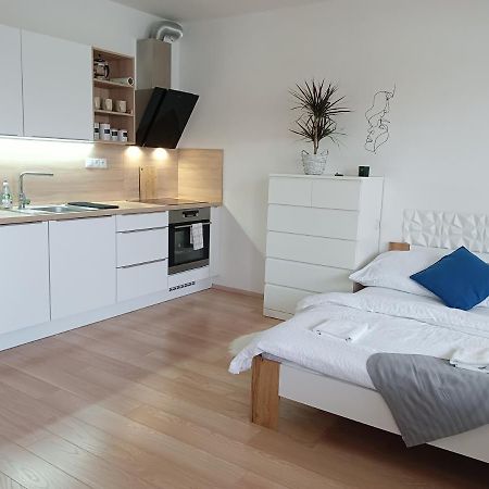 Apartman Bystrc Brno Esterno foto